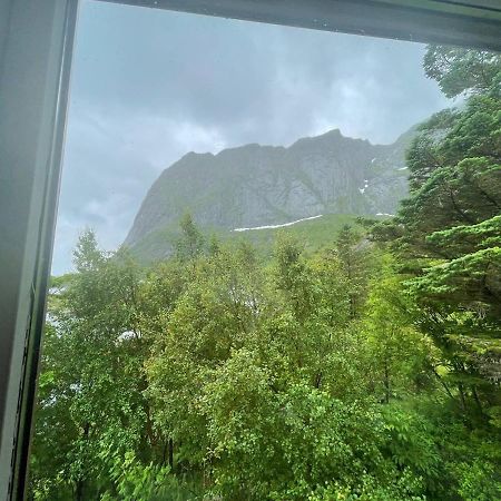 Apartments Reine Lofoten Екстер'єр фото