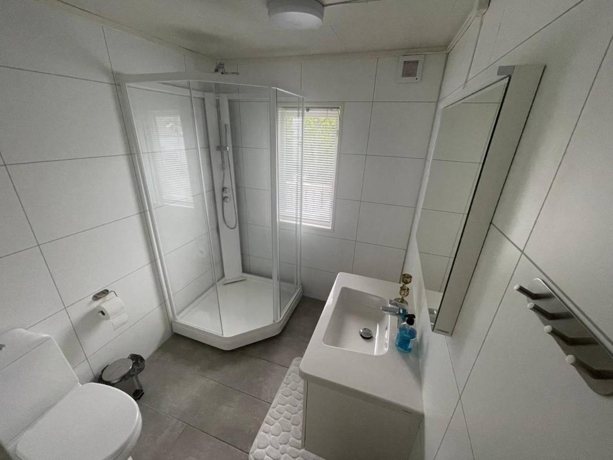 Apartments Reine Lofoten Екстер'єр фото