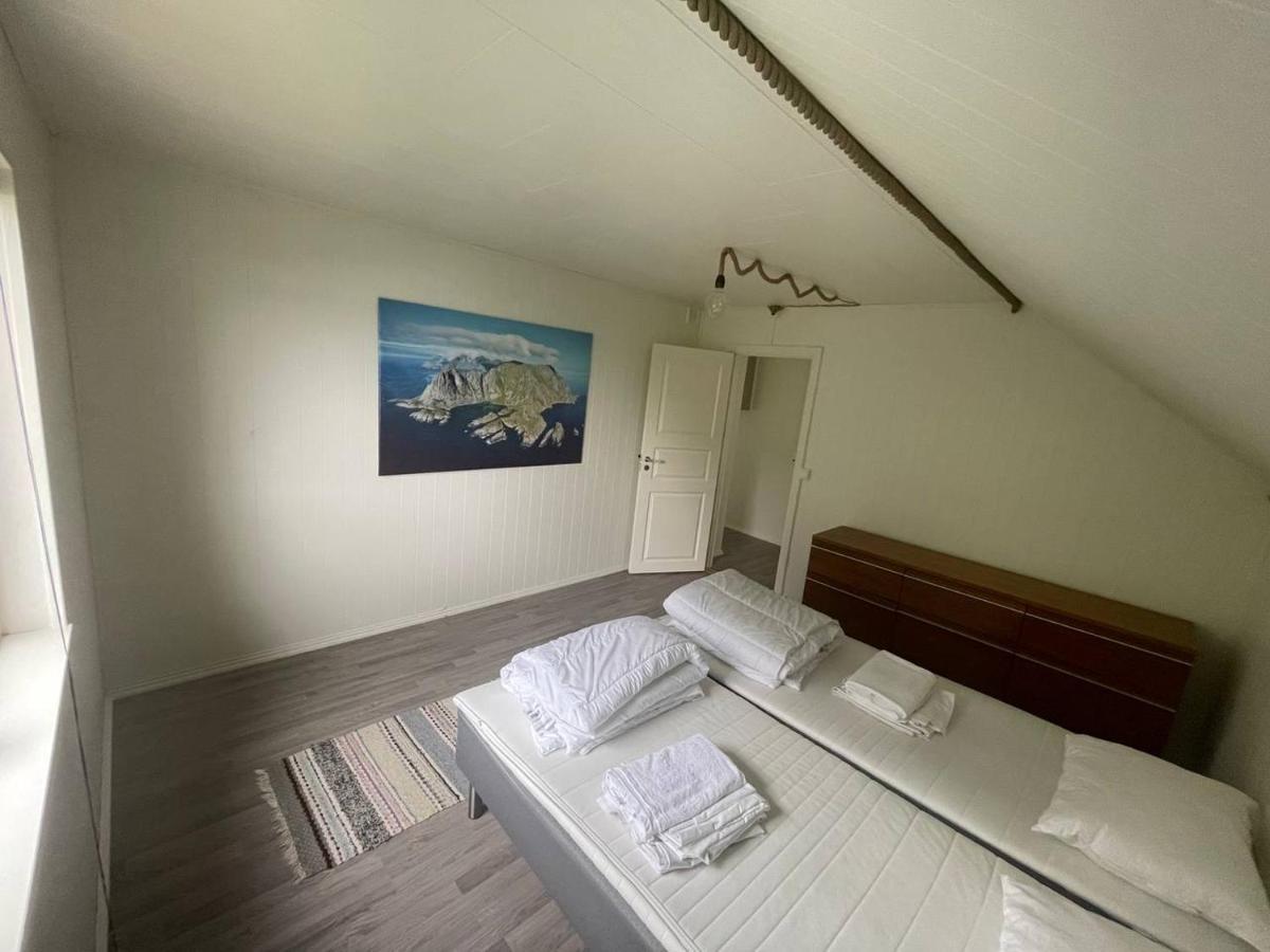 Apartments Reine Lofoten Екстер'єр фото