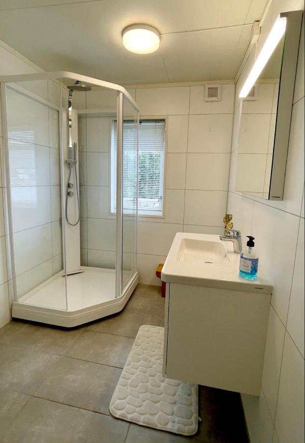 Apartments Reine Lofoten Екстер'єр фото